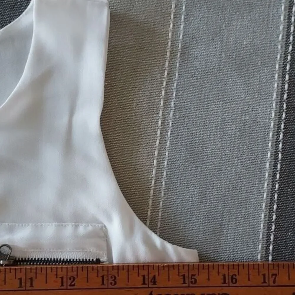 Ruum Girls XL 14 White Sleeveless Dressy Tank‎ Top Blouse Zipper Accent